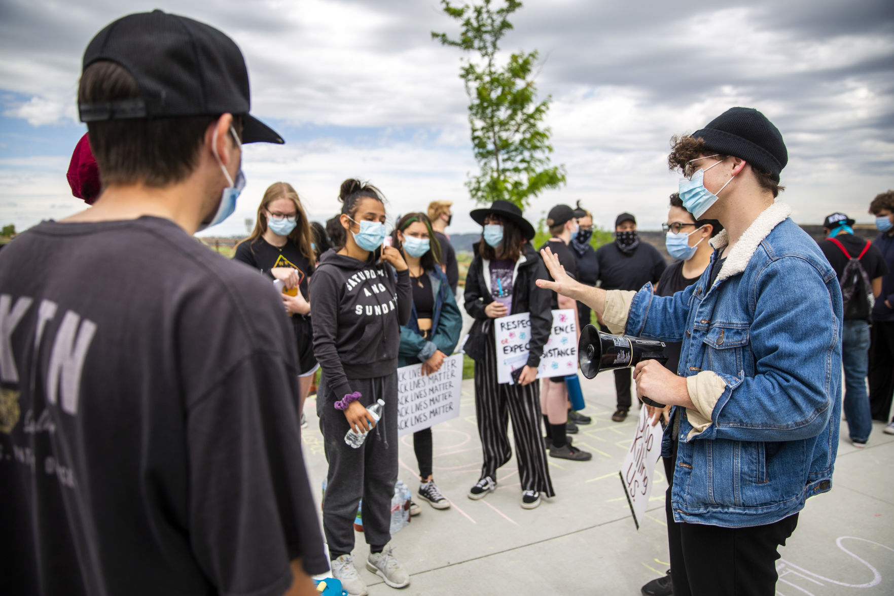 Citizens gather to protest police brutality